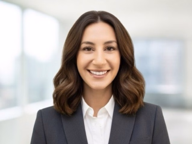 Emma Tziachris ’23, MBA ’24