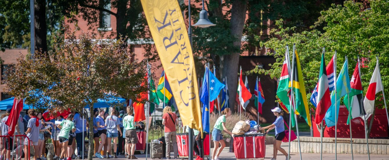 First year students on move-in day at Clark University