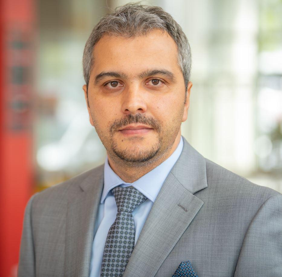 Abdullah Asilkalkan, Assistant professor, business school