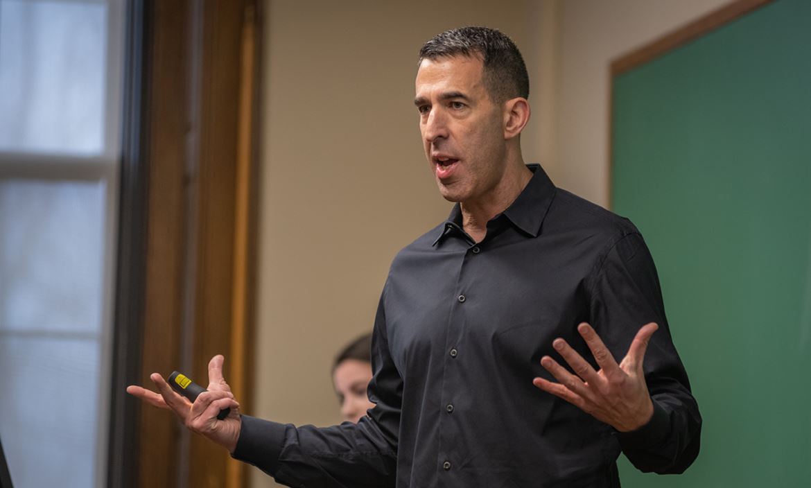 Intersession Speaker Series Begins in School of Business