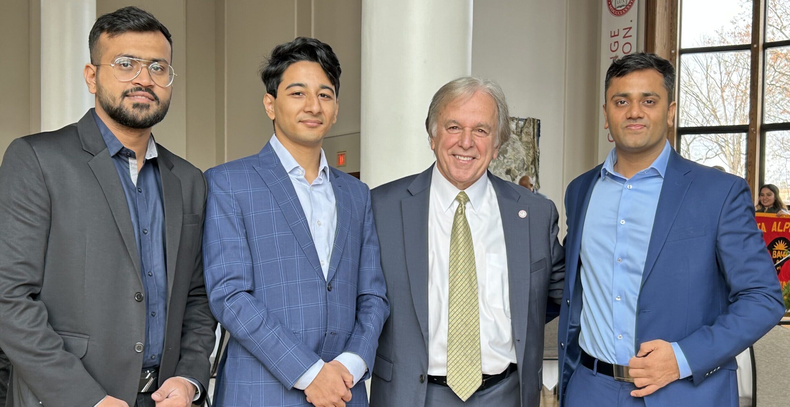 Students Shine in International Bloomberg Competition