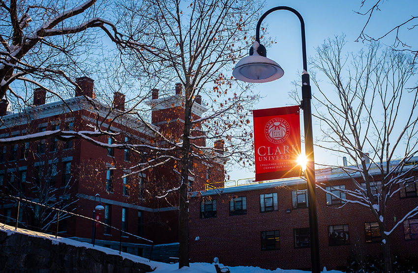 clark flag pole