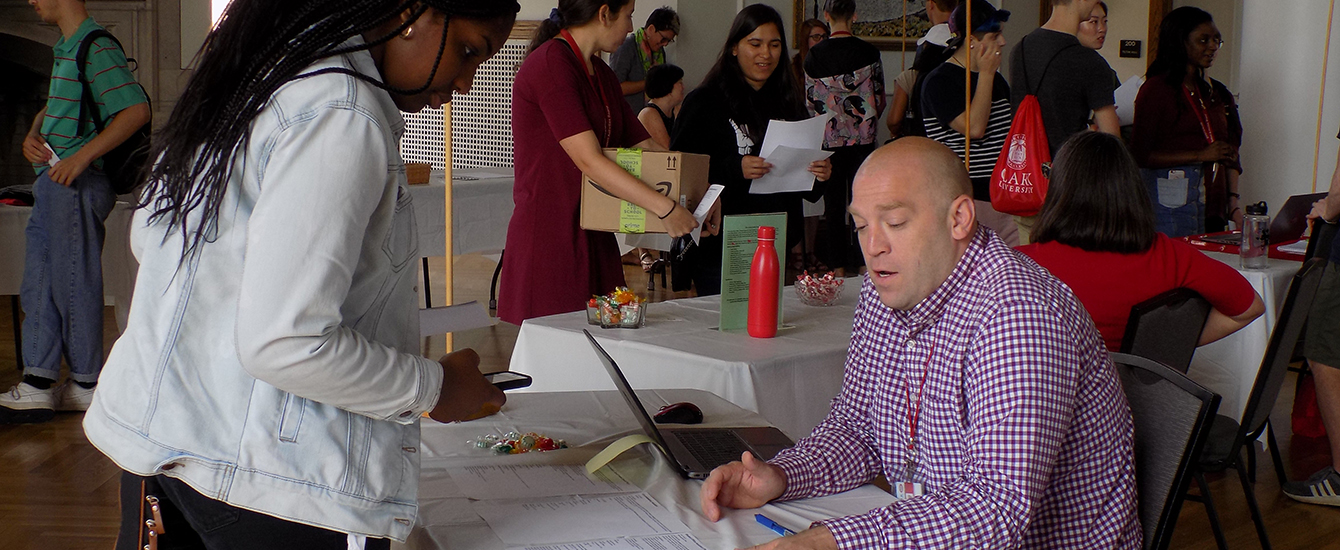 You’re Making Money with Your On-Campus Job: What Do You Need to Know?