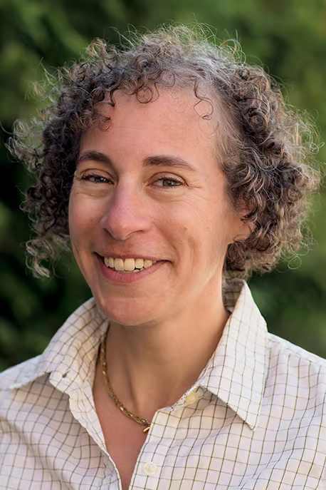 head shot of Julianne Baroody