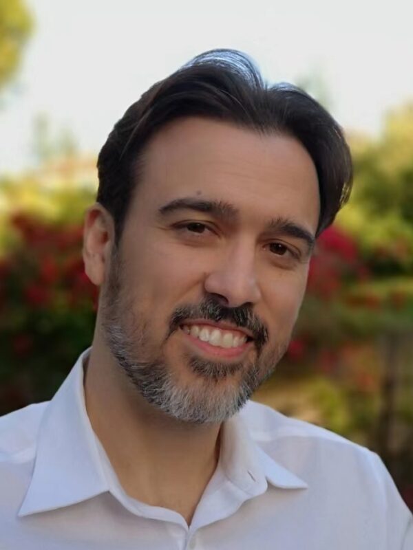 Gustavo Oliveira