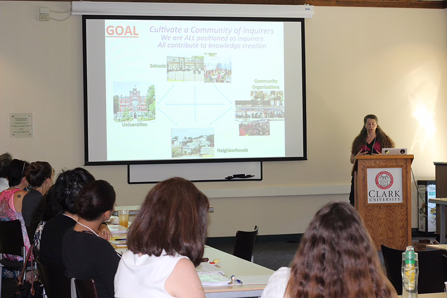 presentation be given on projector