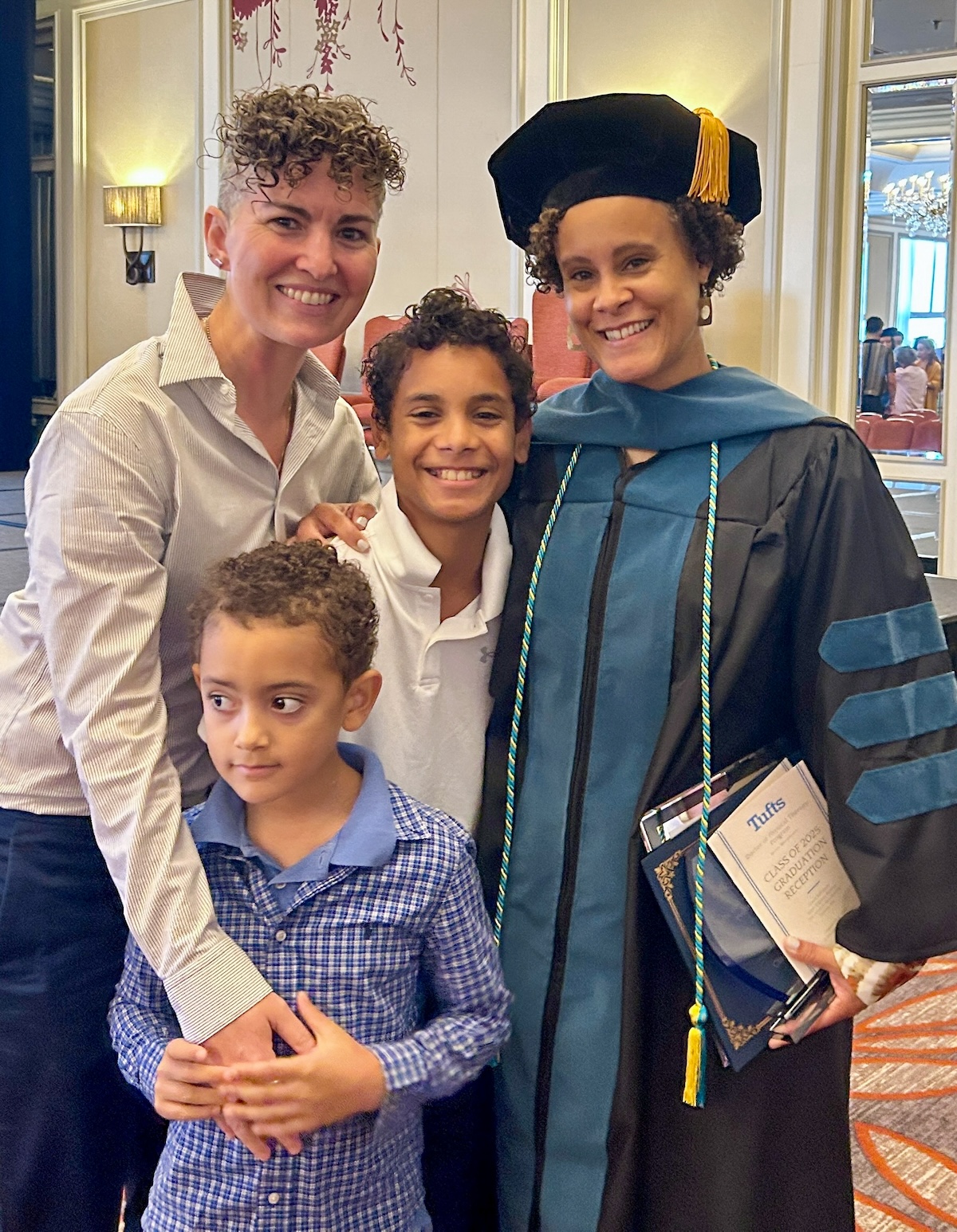 Marannie Rawls-Philippe, Lindsey Bauer, and their two children
