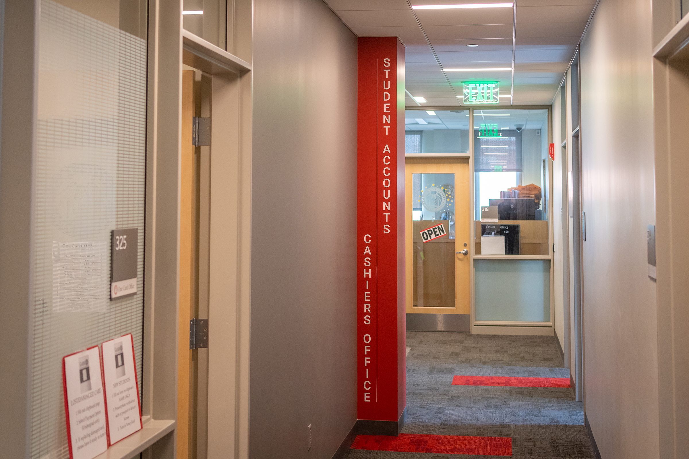 Shaich Family Alumni and Student Engagement Center (ASEC) - hallway