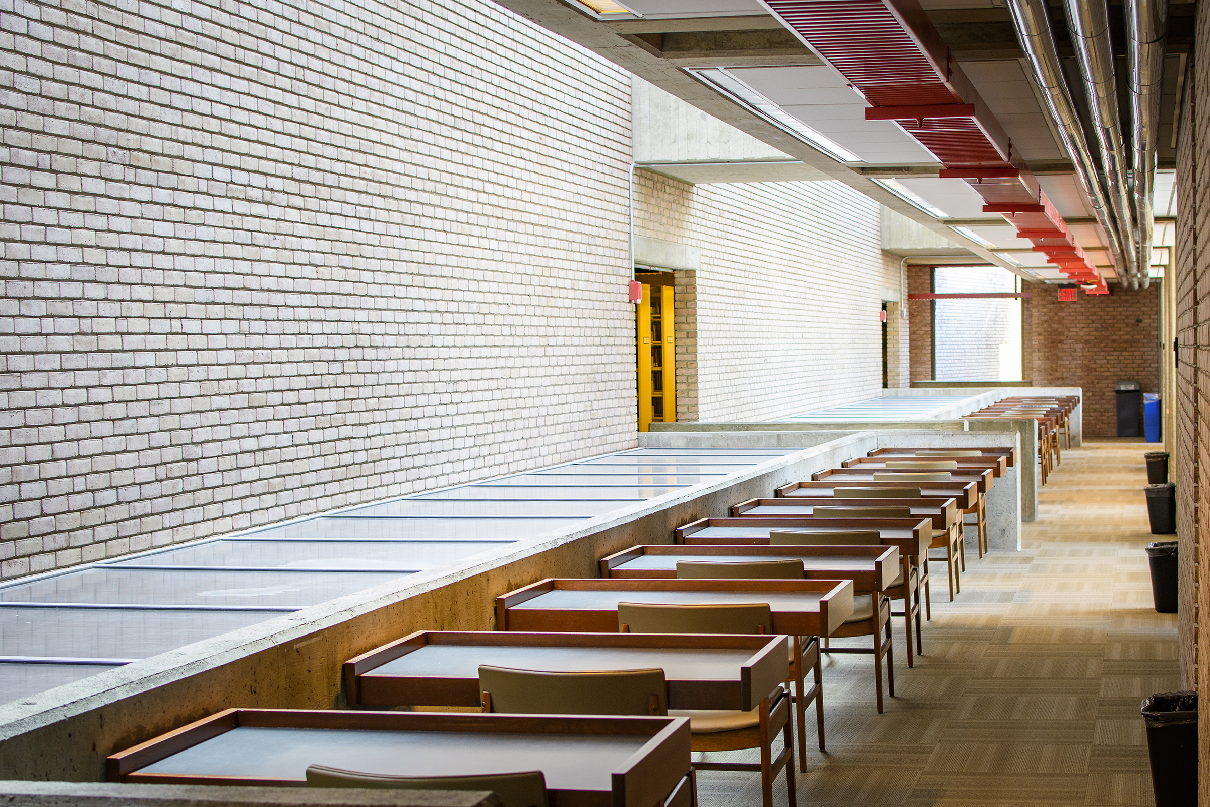 Goddard Library - row of work tables