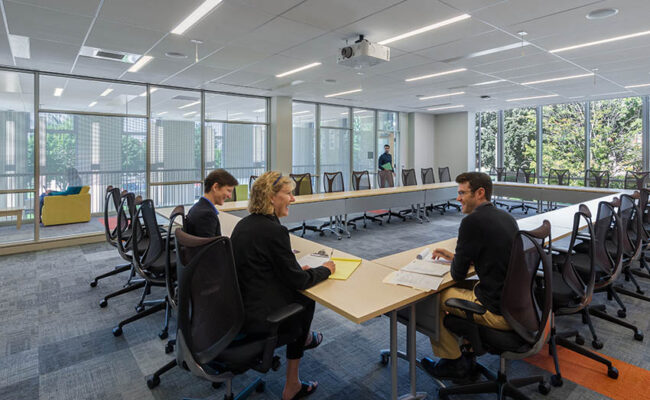 Shaich Family Alumni and Student Engagement Center (ASEC) - conference room