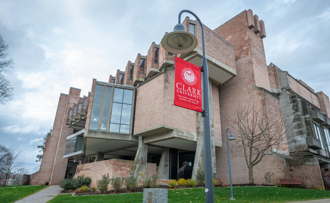 Gordan Library - clark banner