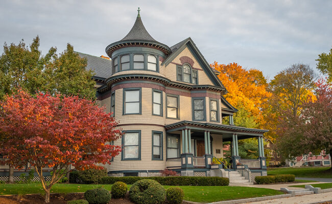 Harrington House - President's House fall scene