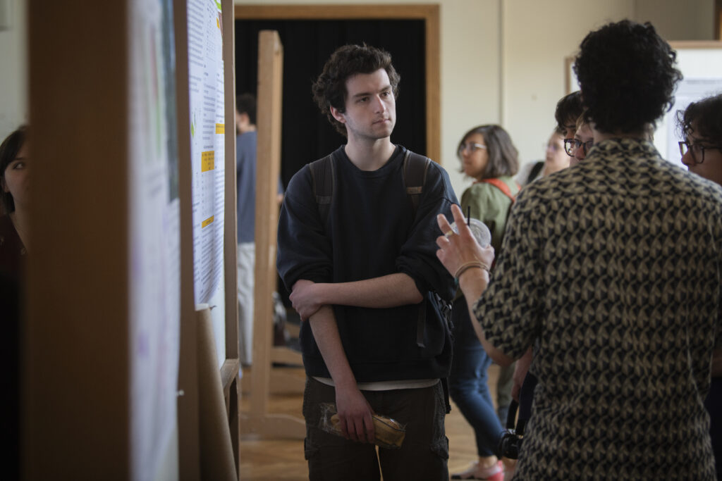 students show research posters