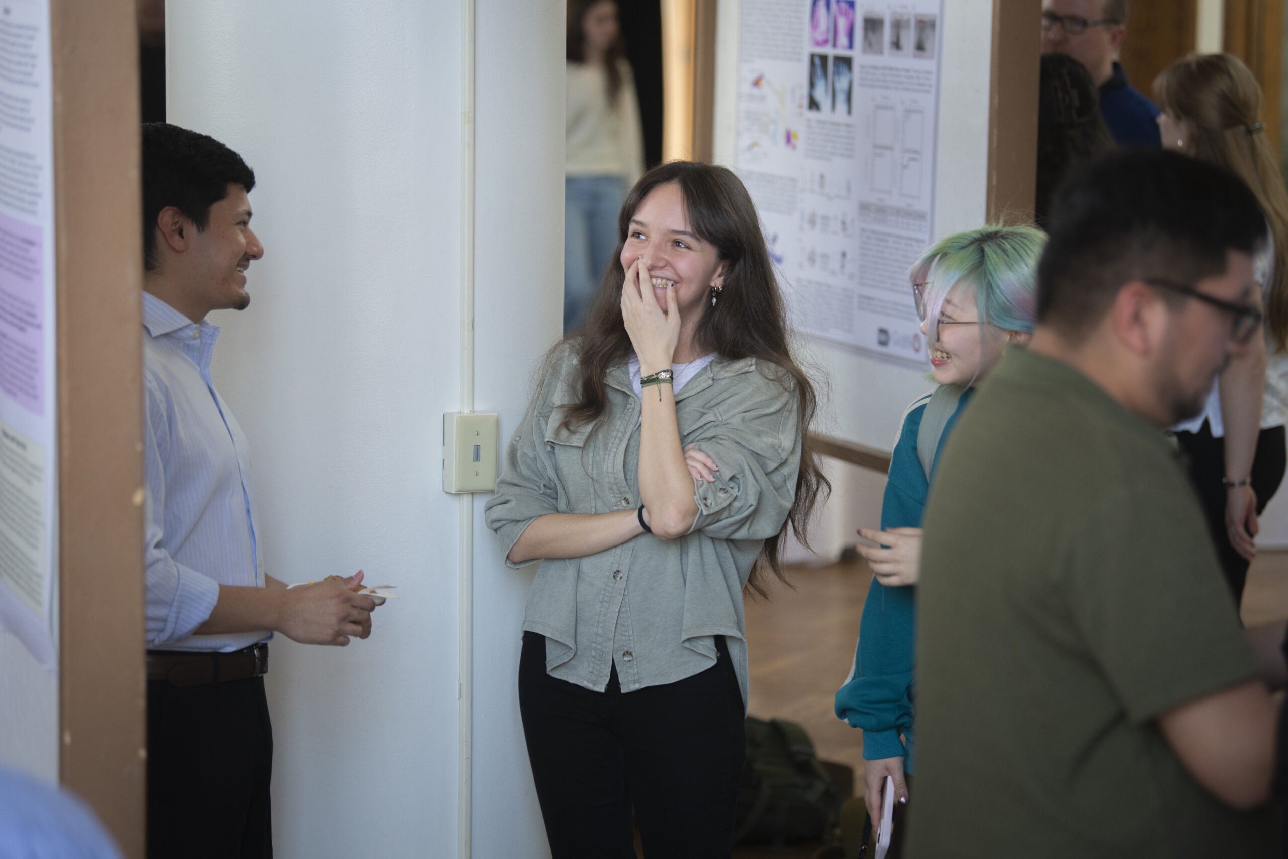 students show research posters
