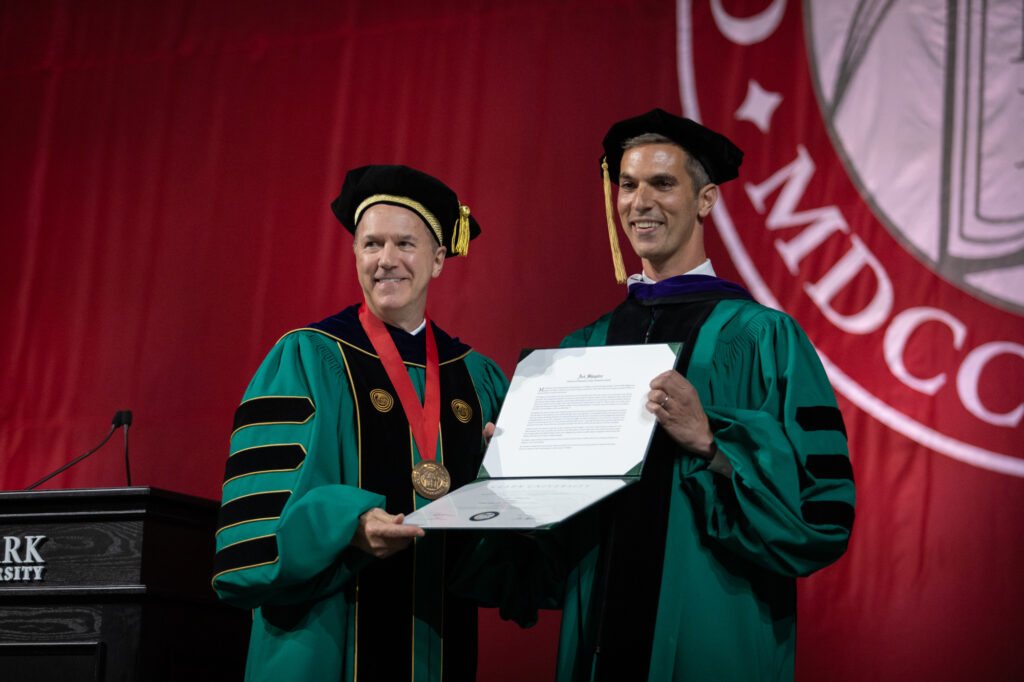 David Shapiro and Ari Shapiro