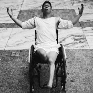 Donald Lee ’95 performing a dance in Higgins’ 2020 “Bodies” program.