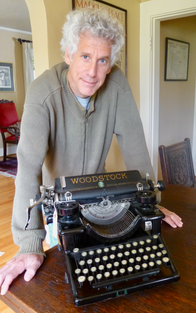 Jeff Kisseloff ’77 with the Woodstock 230099 typerwriter the government claimed was used to copy classified documents.