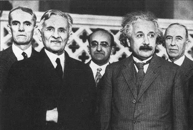Michelson and Einstein