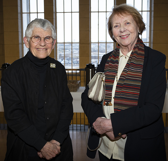 Cynthia Enloe with Vigdís Finnbogadóttir