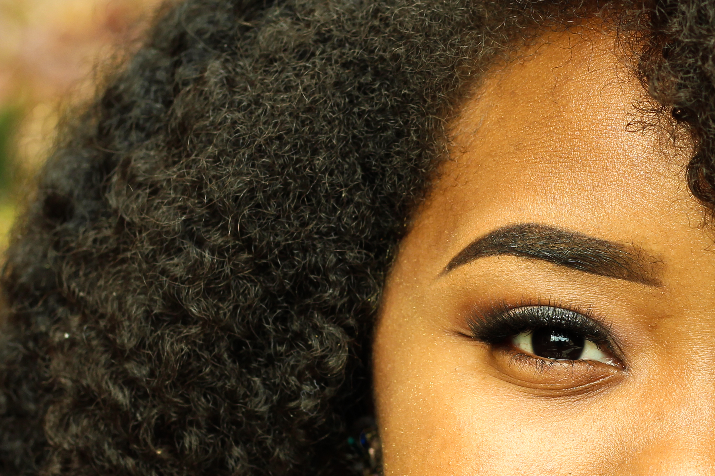 ‘Your Afro bounces, dances, and sings’