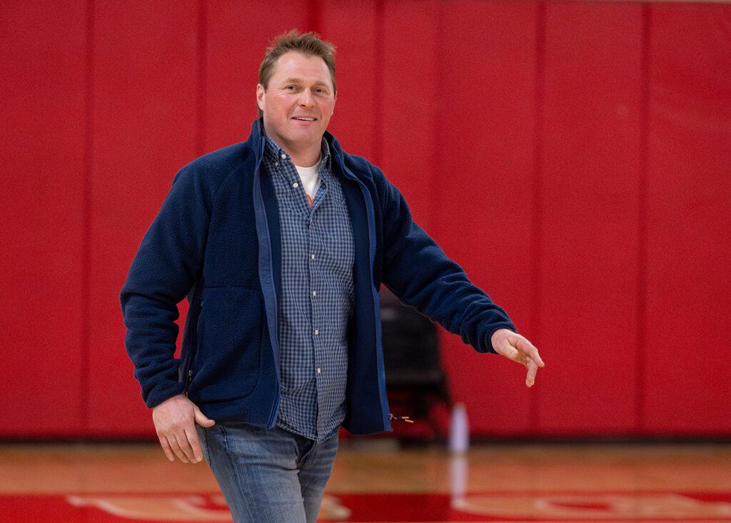 1,000-point basketball scorers celebration