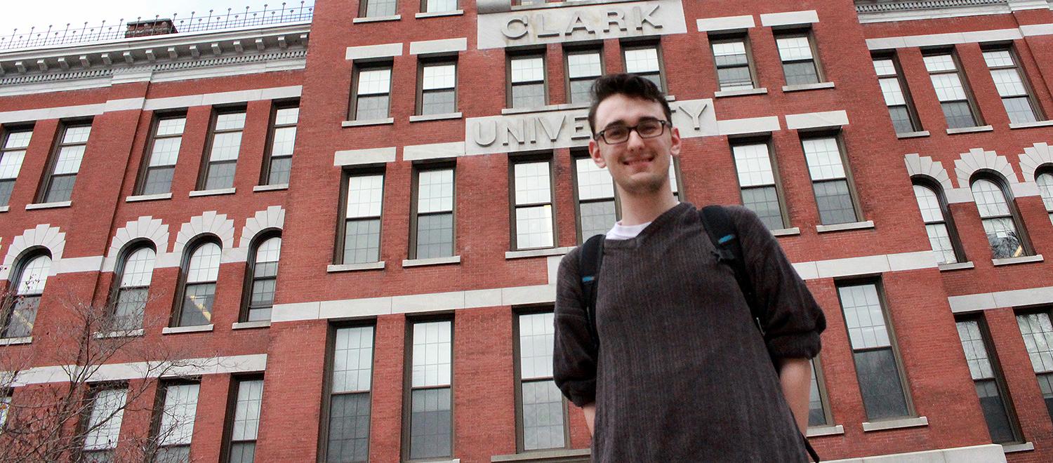 Steinbrecher-funded research uncovers the two worlds of first-gen students