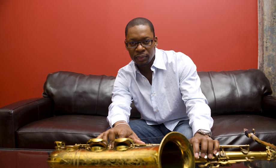 Acclaimed jazz artist Ravi Coltrane will headline 2017 Geller Jazz Concert at Clark University