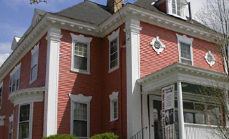 Clark alumnus donates rare Holocaust-era currency to the Strassler Center for faculty and student use