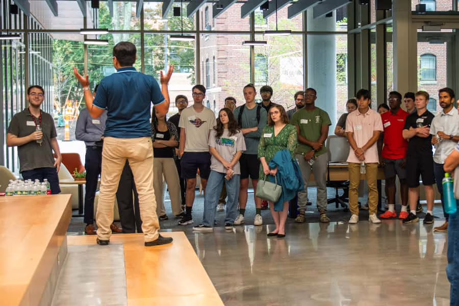 alumni return to share experiences with students