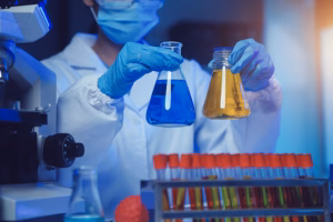 chemistry and biology medicine - women in chemical lab