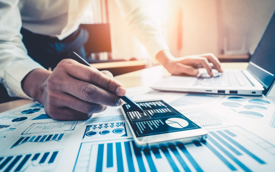 a person manipulates a graph on their mobile device