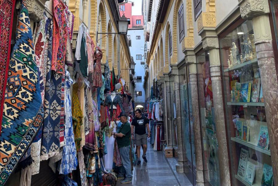 Students on the Leir course visiting the old silk market and bazaar, Alcaicería, in Granada, Spain