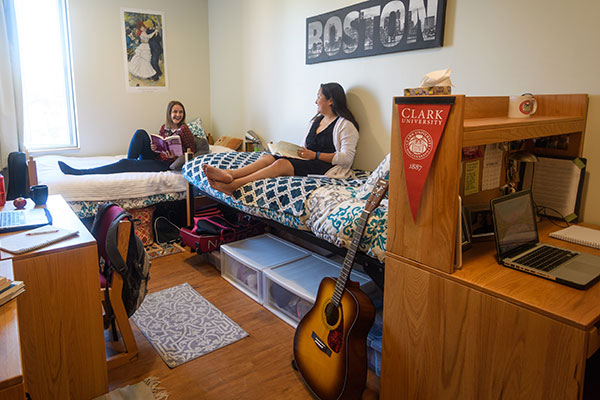 Residential Life & Housing