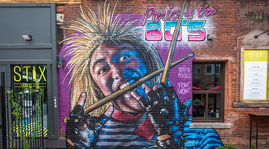 Mural of punk rocker