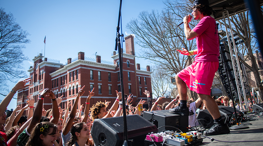 Live music show at Spree Day 2024