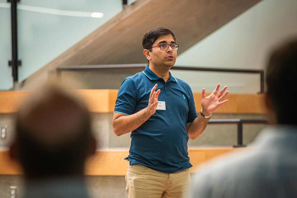 Sarwar Raza at Clark University Computer Science Alumni Day